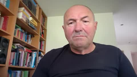 Snapshot of bartvel chatting on 04-23-26, 10:47 bartvel online show from 04-23-26, 10:47