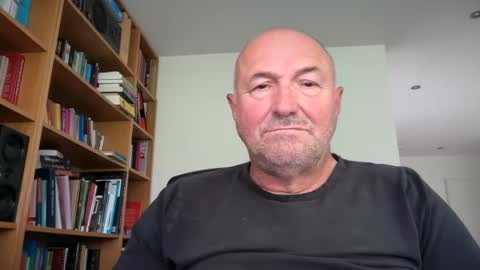 Snapshot of bartvel chatting on 05-05-26, 09:39 bartvel online show from 05-05-26, 09:39