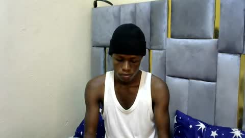 bashlouis1 online show from 08-04-26, 07:33