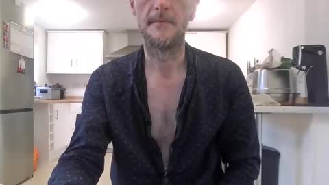 basiccamguy online show from 07-11-26, 07:33