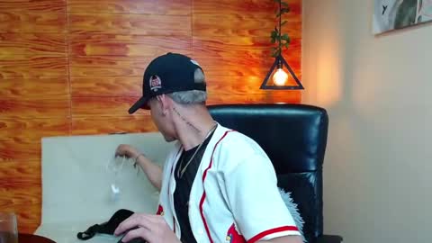 Bastian online show from 12-28-24, 04:19