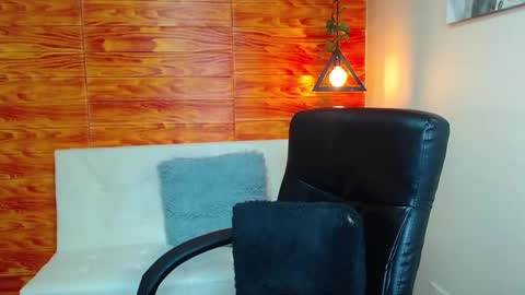 Bastian online show from 01-05-25, 08:21