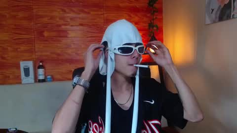 Bastian online show from 02-12-25, 03:18