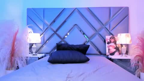 Bastian online show from 04-16-26, 01:17