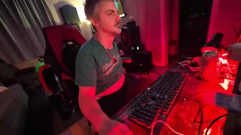 baterboy8687 online show from 02-07-25, 10:40