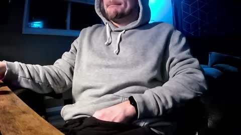 TreeKing online show from 02-10-25, 05:14
