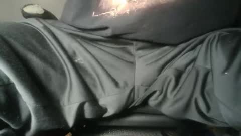 Snapshot of batmannrobin1313 chatting on 12-16-25, 07:24 archangel online show from 12-16-25, 07:24