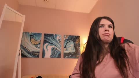 Snapshot of battymoll chatting on 01-17-25, 08:44 battymoll online show from 01-17-25, 08:44