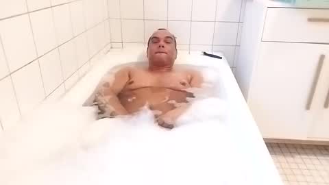 baynado online show from 01-16-26, 07:12