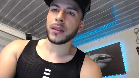 Snapshot of bayron_fiit chatting on 05-03-26, 11:16 Bayron Rodriguez online show from 05-03-26, 11:16