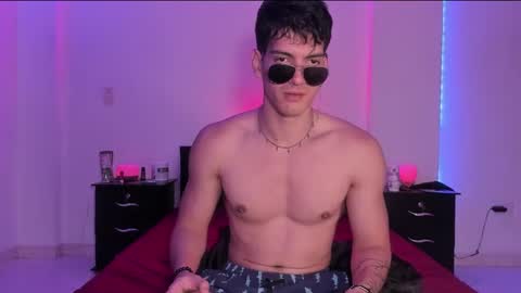 Valentino online show from 02-13-25, 10:22