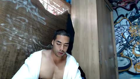 Justin online show from 12-03-25, 09:13