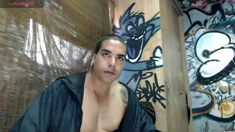Snapshot of bbc_monster1 chatting on 04-19-26, 02:16 Justin online show from 04-19-26, 02:16