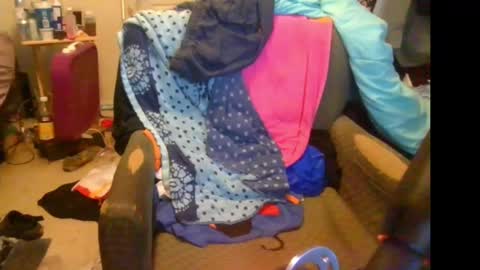 rocker n queen online show from 10-16-25, 12:39