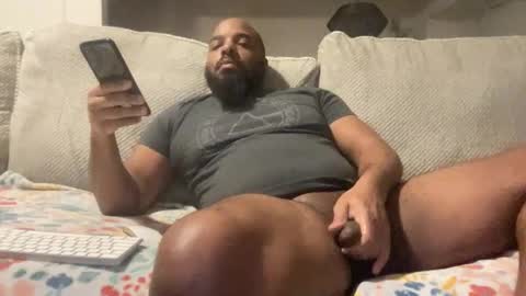 Snapshot of bbcfun44 chatting on 12-05-24, 05:59 Zaddy online show from 12-05-24, 05:59