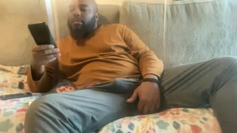 Snapshot of bbcfun44 chatting on 01-02-25, 10:11 Zaddy online show from 01-02-25, 10:11