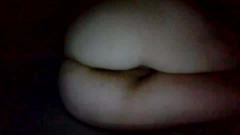 Snapshot of bbethanyyy chatting on 10-16-25, 02:07 bbethanyyy online show from 10-16-25, 02:07