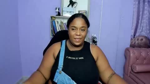 Snapshot of bbw_charlote chatting on 10-18-25, 12:17 Charlote online show from 10-18-25, 12:17