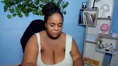 Snapshot of bbw_charlote chatting on 11-15-25, 11:07 Charlote online show from 11-15-25, 11:07