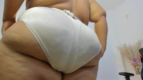 Snapshot of bbw_cindy11 chatting on 02-03-26, 06:22 Cindy online show from 02-03-26, 06:22