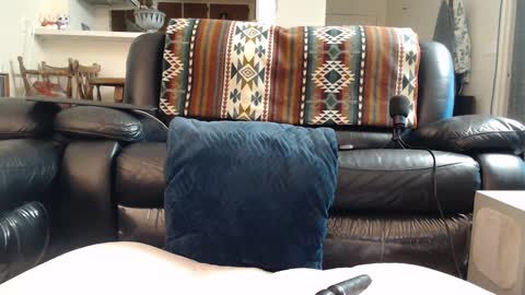 Julie online show from 02-10-25, 04:30