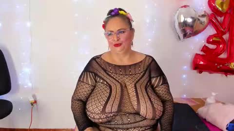 Salome online show from 03-12-26, 08:37