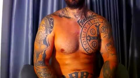 Snapshot of bby044 chatting on 11-28-25, 10:40 bby044 online show from 11-28-25, 10:40