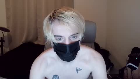 Snapshot of bdogboy chatting on 02-11-26, 12:48 fuckboy86 online show from 02-11-26, 12:48