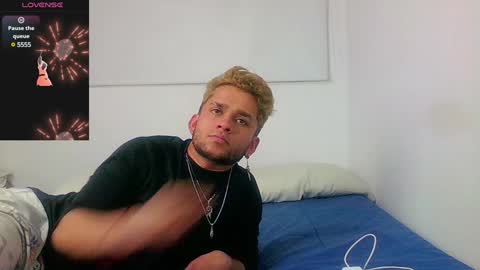 Snapshot of be_sinners chatting on 01-07-25, 01:59 Sara Juan online show from 01-07-25, 01:59