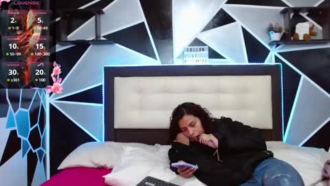 Snapshot of be_sinners chatting on 03-07-25, 02:46 Sara Juan online show from 03-07-25, 02:46