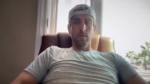 Snapshot of beach_bum_69 chatting on 03-08-25, 09:51 beach_bum_69 online show from 03-08-25, 09:51