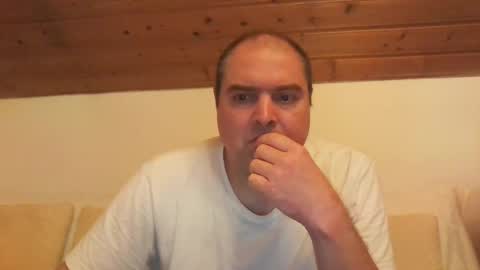 Snapshot of bear037 chatting on 09-30-25, 07:41 bear037 online show from 09-30-25, 07:41