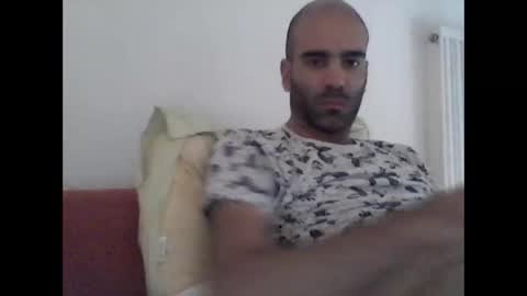 Snapshot of bear14250949 chatting on 10-22-25, 10:59 bear14250949 online show from 10-22-25, 10:59