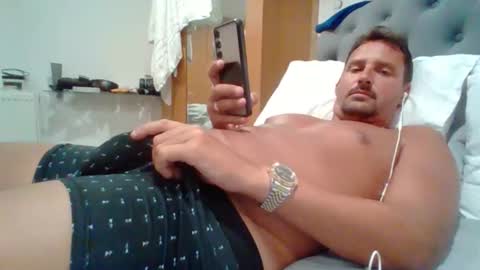 bearboudior online show from 05-26-26, 11:45