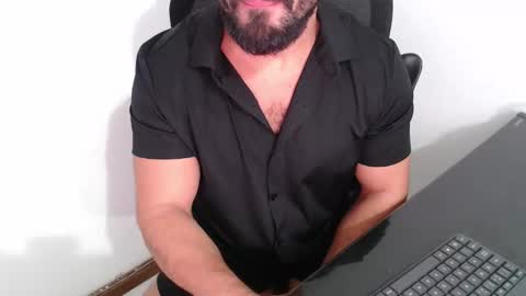 Beard Guy online show from 04-16-26, 11:00