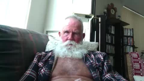 beardbushy online show from 09-21-25, 03:46
