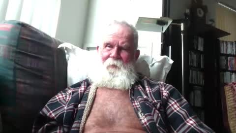 beardbushy online show from 04-13-26, 06:13