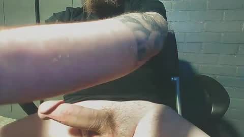 Snapshot of beardgame227 chatting on 02-11-25, 06:01 Beardgame227 online show from 02-11-25, 06:01