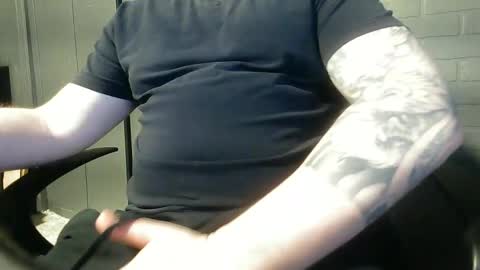 Snapshot of beardgame227 chatting on 03-29-26, 04:12 Beardgame227 online show from 03-29-26, 04:12