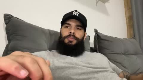 Min online show from 11-10-25, 06:12