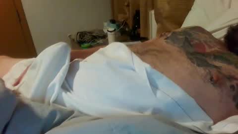 Snapshot of bearlylost chatting on 02-11-26, 04:28 Justforfun online show from 02-11-26, 04:28