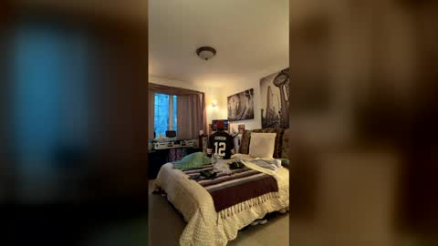 Snapshot of bearmeat4you chatting on 04-22-26, 01:52 bearmeat4you online show from 04-22-26, 01:52