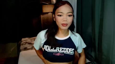 beatrice_luna online show from 05-18-26, 10:32