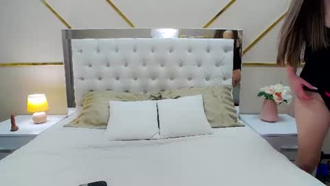 Snapshot of beatriceaddams chatting on 06-14-26, 09:17 BeatriceAddams online show from 06-14-26, 09:17