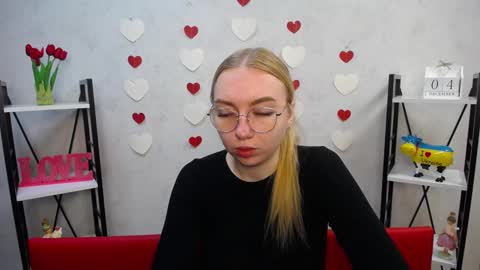 Snapshot of beatriceflyy chatting on 12-04-24, 09:29 BeatriceFlyy online show from 12-04-24, 09:29