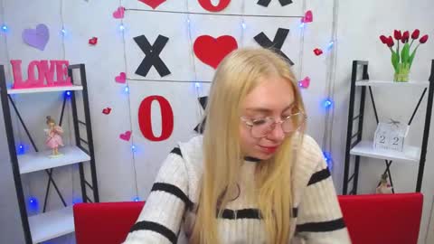 Snapshot of beatriceflyy chatting on 02-22-25, 11:13 BeatriceFlyy online show from 02-22-25, 11:13