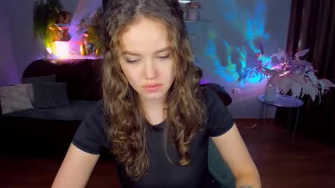 Snapshot of beatricewild chatting on 05-29-26, 10:35 BeatriceWild online show from 05-29-26, 10:35