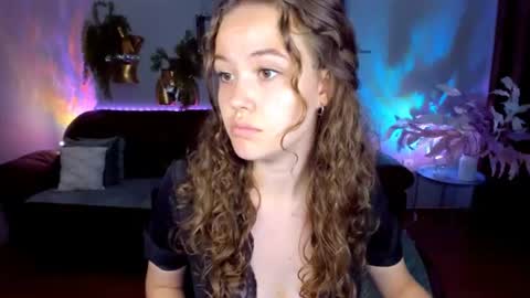 Snapshot of beatricewild chatting on 07-08-26, 10:09 BeatriceWild online show from 07-08-26, 10:09