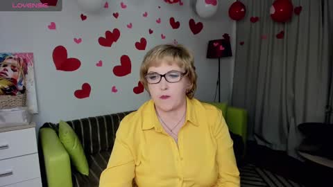 Snapshot of beautiful_lina7 chatting on 02-07-25, 07:06 your Lana online show from 02-07-25, 07:06