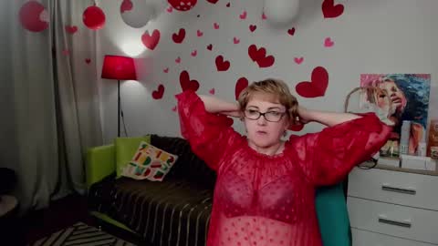 Snapshot of beautiful_lina7 chatting on 02-16-25, 01:36 your Lana online show from 02-16-25, 01:36